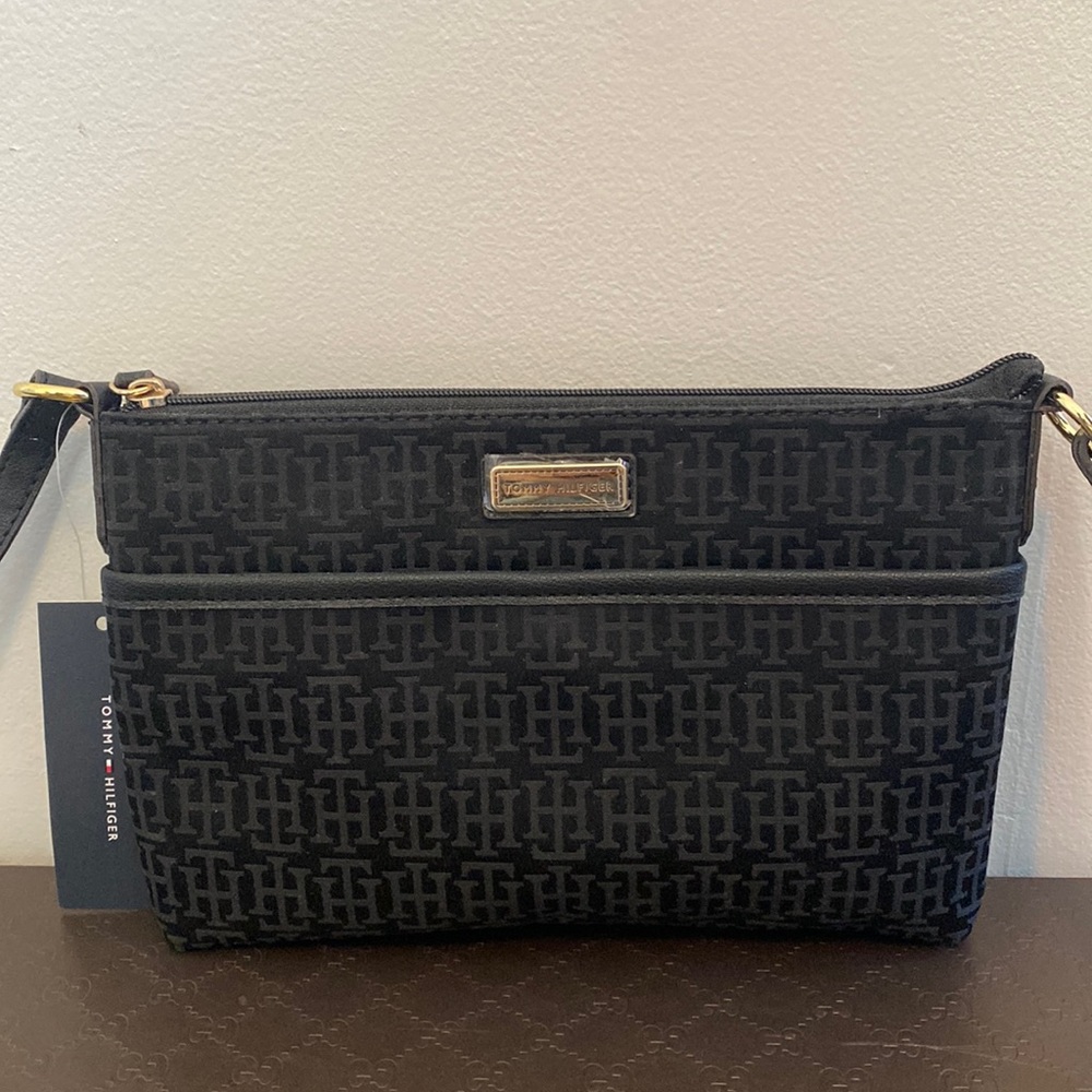 Tommy Hilfiger Crossbody Bag